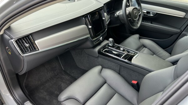 Used Volvo V90 2025 for sale - 75439757: Photo 4
