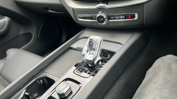 Used Volvo XC60 2025 for sale - 76104150: Photo 14