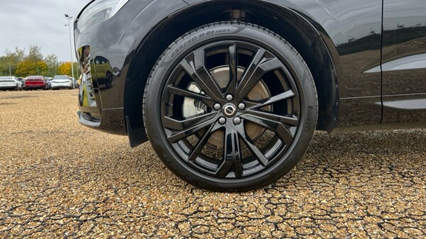 Used Volvo XC60 2025 for sale - 76104150: Photo 25