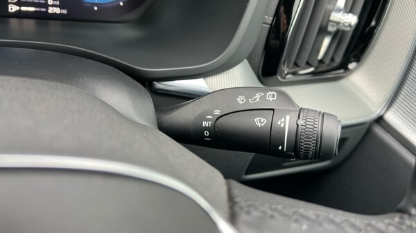 Used Volvo XC60 2025 for sale - 76104150: Photo 30