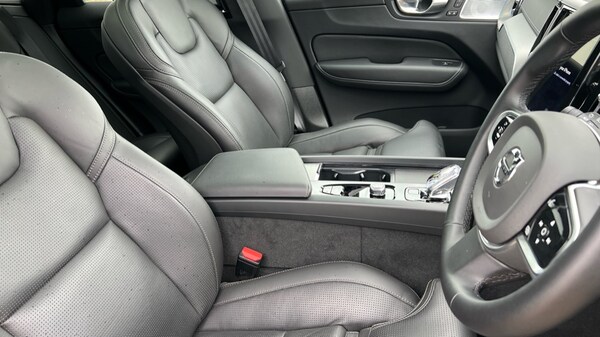 Used Volvo XC60 2025 for sale - 76104150: Photo 9