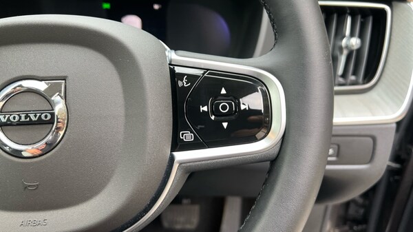 Used Volvo XC60 2025 for sale - 75615144: Photo 19
