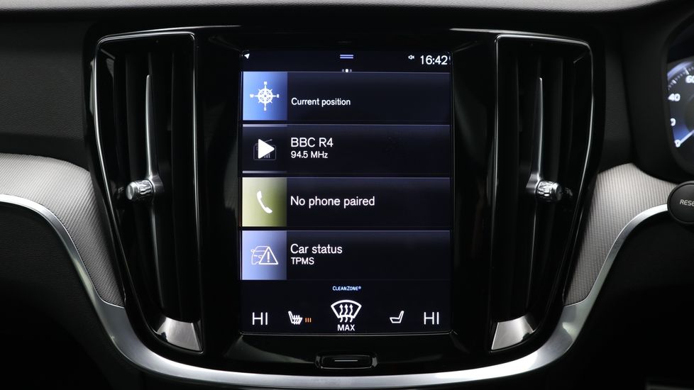 Used Volvo V60 2022 for sale - 75950828: Photo 11