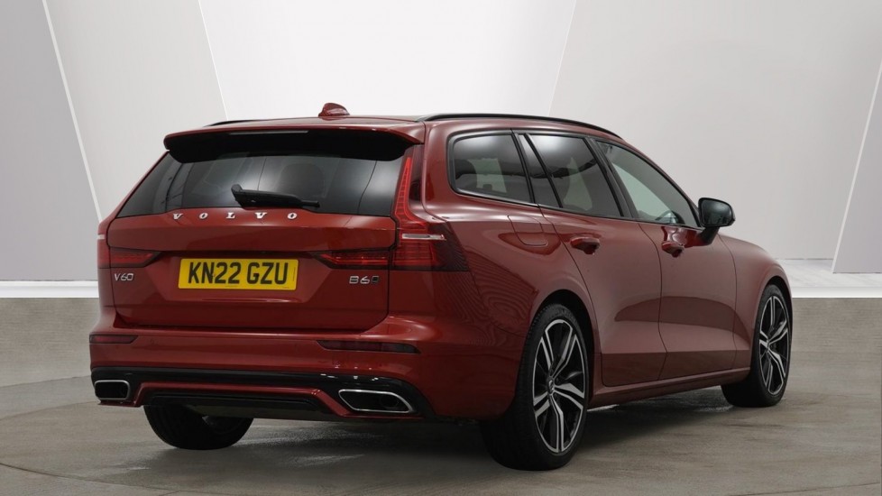 Used Volvo V60 2022 for sale - 75950828: Photo 3