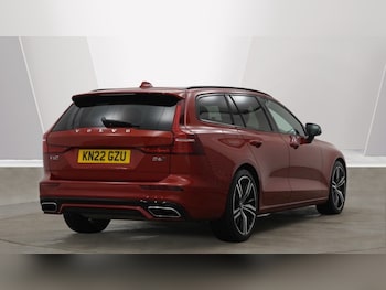 Used Volvo V60 2022 for sale - 75950828: Photo 3