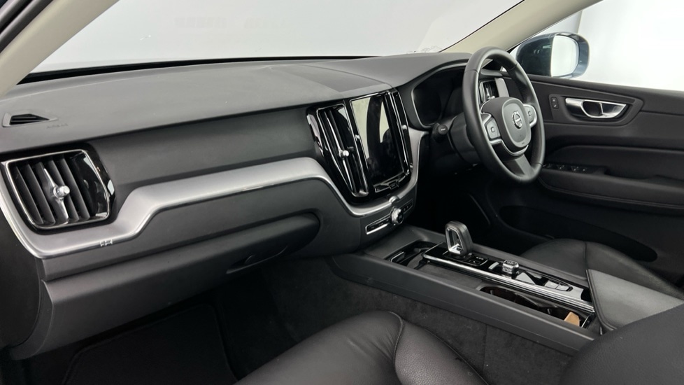 Used Volvo XC60 2021 for sale - 76647880: Photo 6