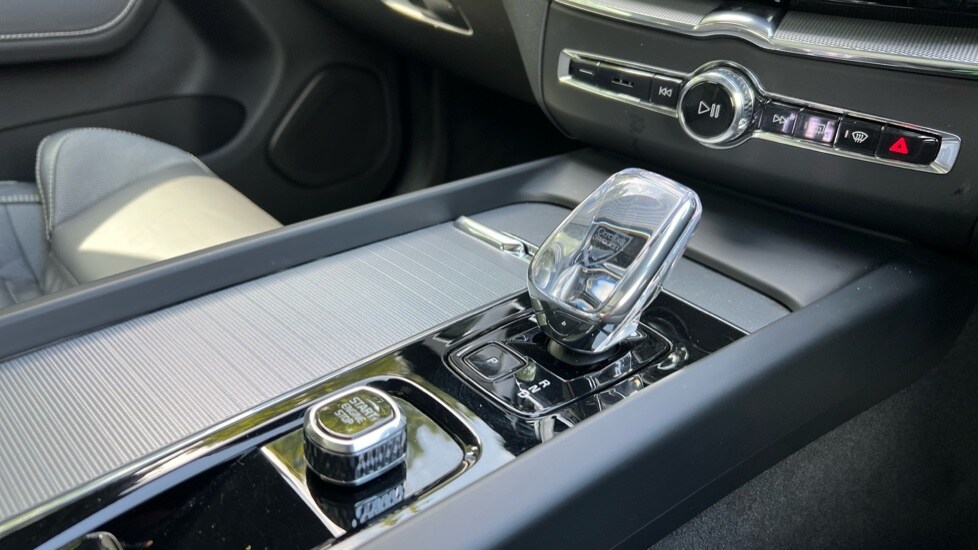 Used Volvo XC60 2024 for sale - 75950834: Photo 14