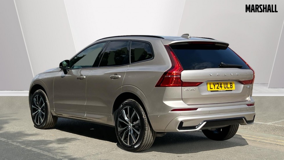 Used Volvo XC60 2024 for sale - 75950834: Photo 2
