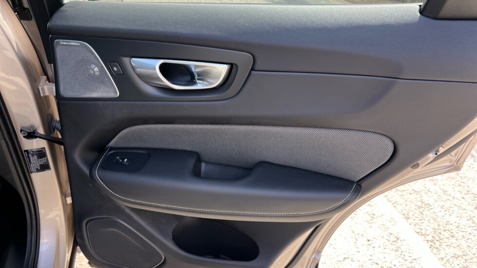 Used Volvo XC60 2024 for sale - 75950834: Photo 42