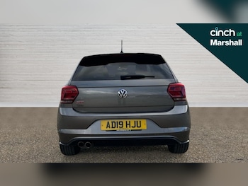 Used Volkswagen Polo 2019 for sale - 76302344: Photo
