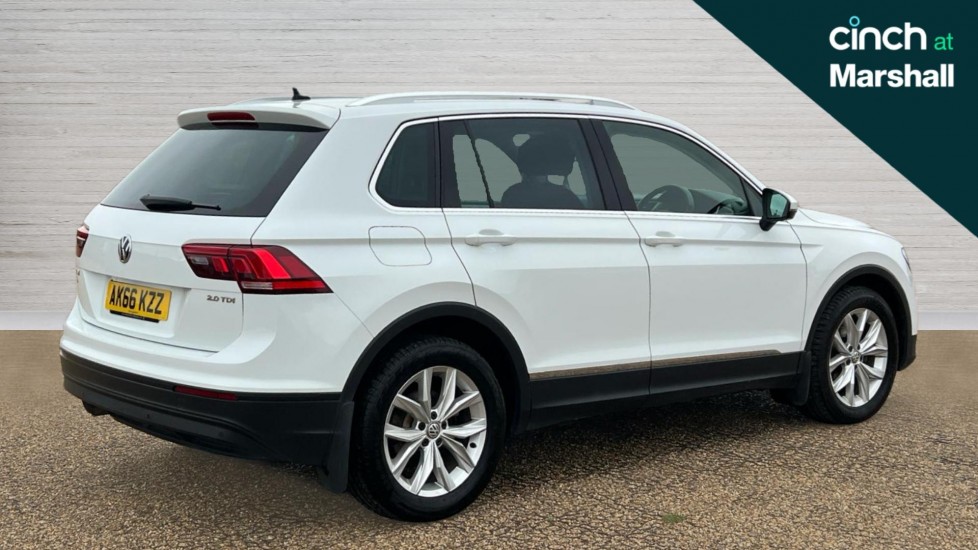 Used Volkswagen Tiguan 2016 for sale - 76244456: Photo 3