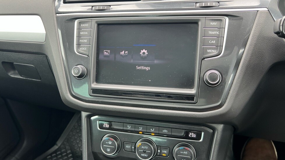 Used Volkswagen Tiguan 2016 for sale - 76244456: Photo 44