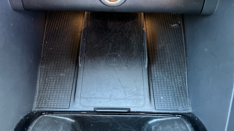 Used Volvo XC40 2025 for sale - 76523558: Photo 51