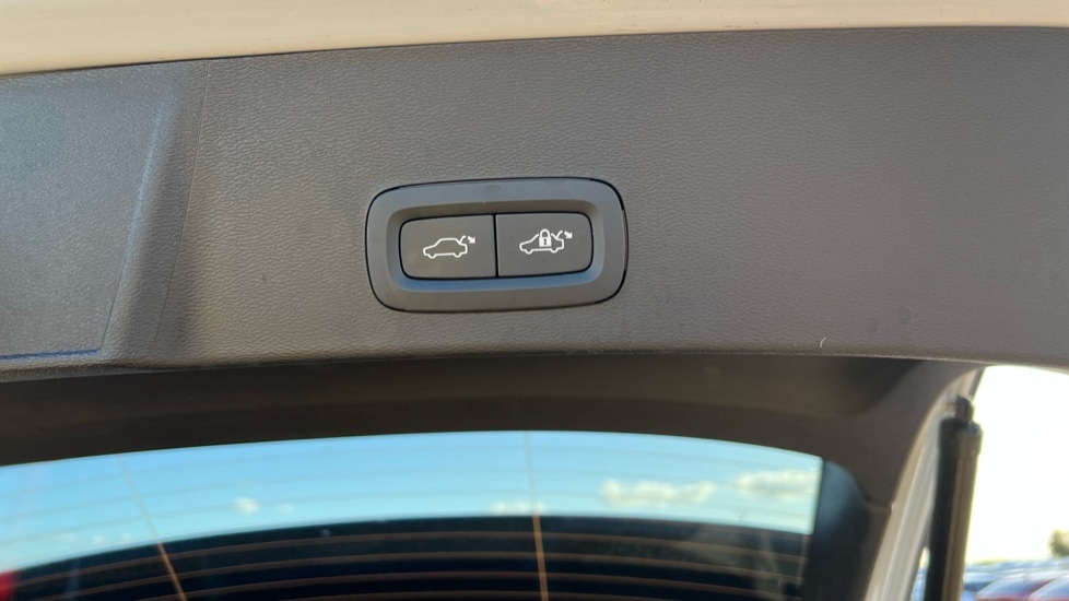 Used Volvo XC40 2025 for sale - 76523558: Photo 62