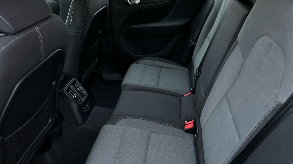 Used Volvo XC40 2023 for sale - 76328387: Photo 10