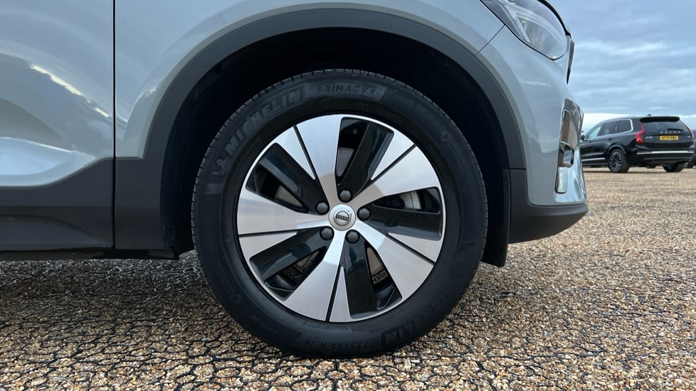 Used Volvo XC40 2023 for sale - 76328387: Photo 16