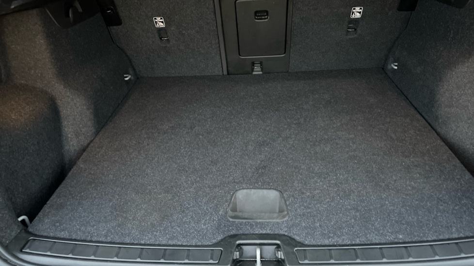 Used Volvo XC40 2023 for sale - 76328387: Photo 17