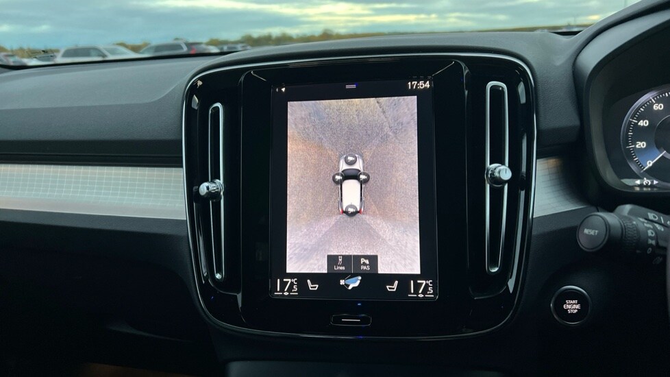 Used Volvo XC40 2023 for sale - 76328387: Photo 39