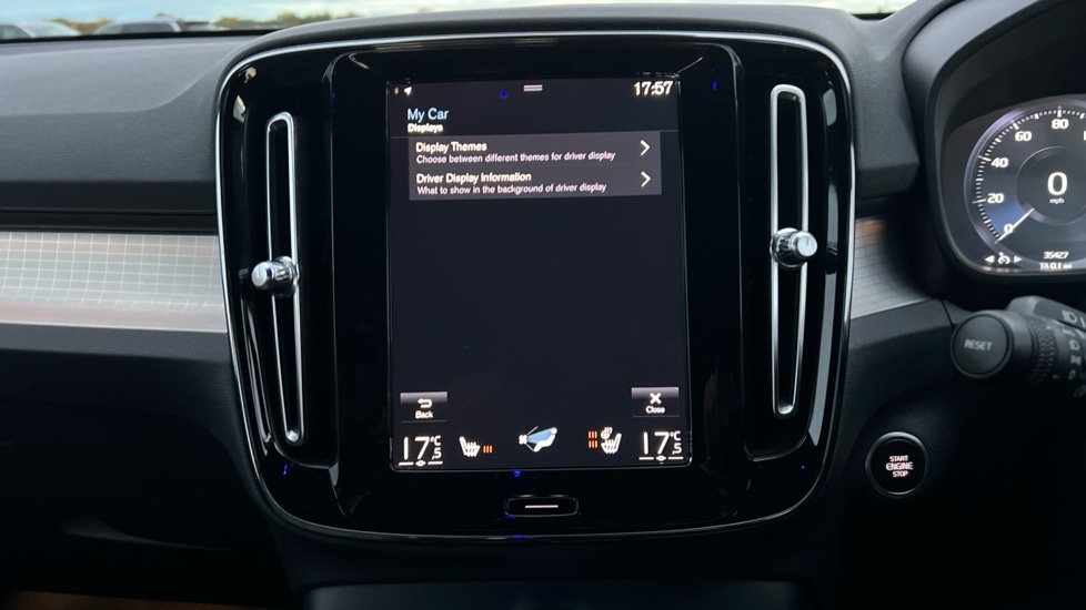 Used Volvo XC40 2023 for sale - 76328387: Photo 56