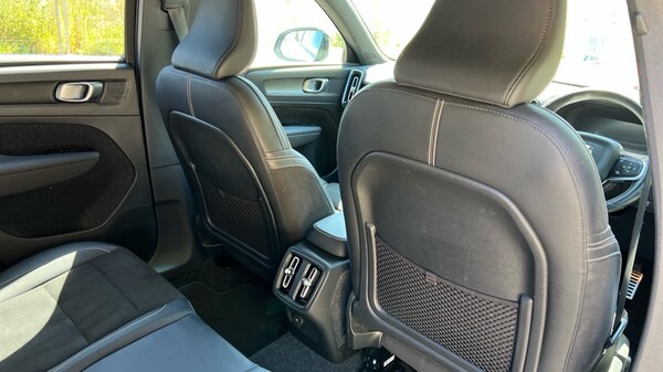 Used Volvo XC40 2021 for sale - 75440016: Photo 41