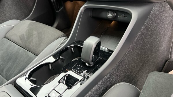 Used Volvo XC40 2024 for sale - 76273042: Photo 14