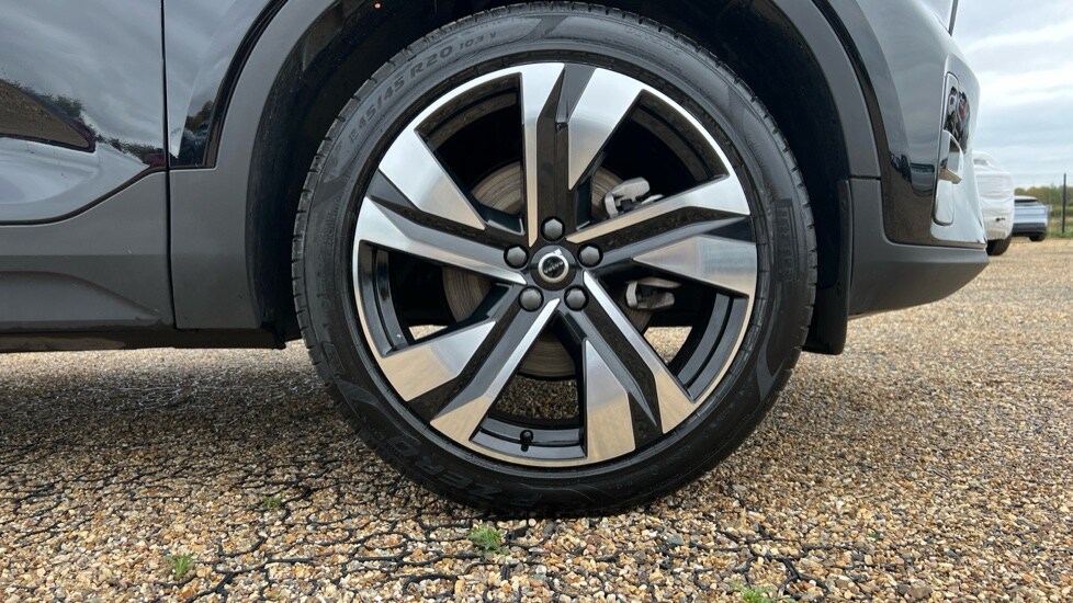 Used Volvo XC40 2024 for sale - 76273042: Photo 16