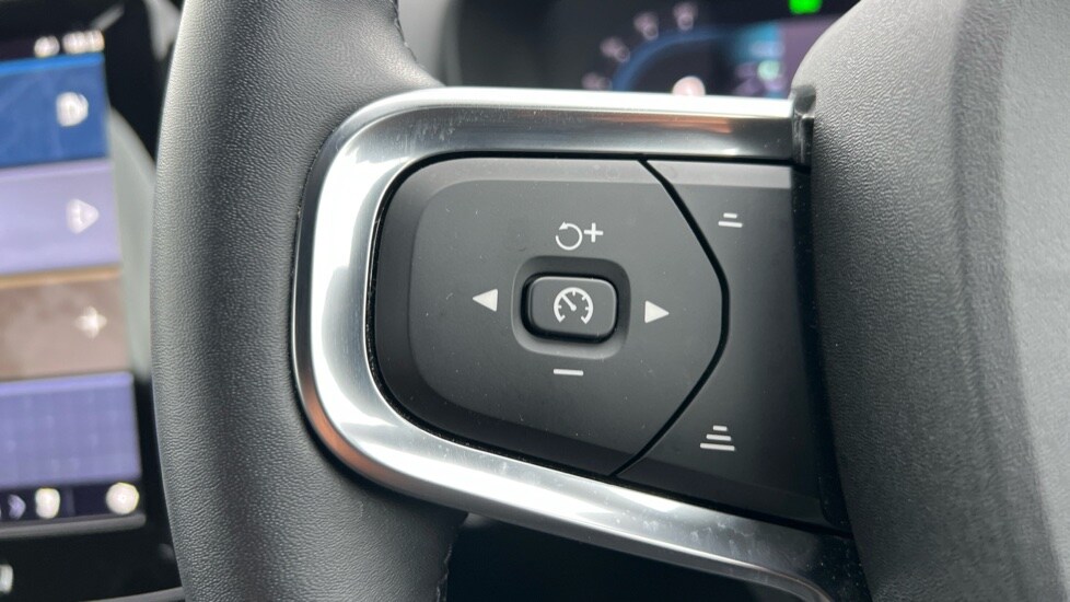 Used Volvo XC40 2024 for sale - 76273042: Photo 18