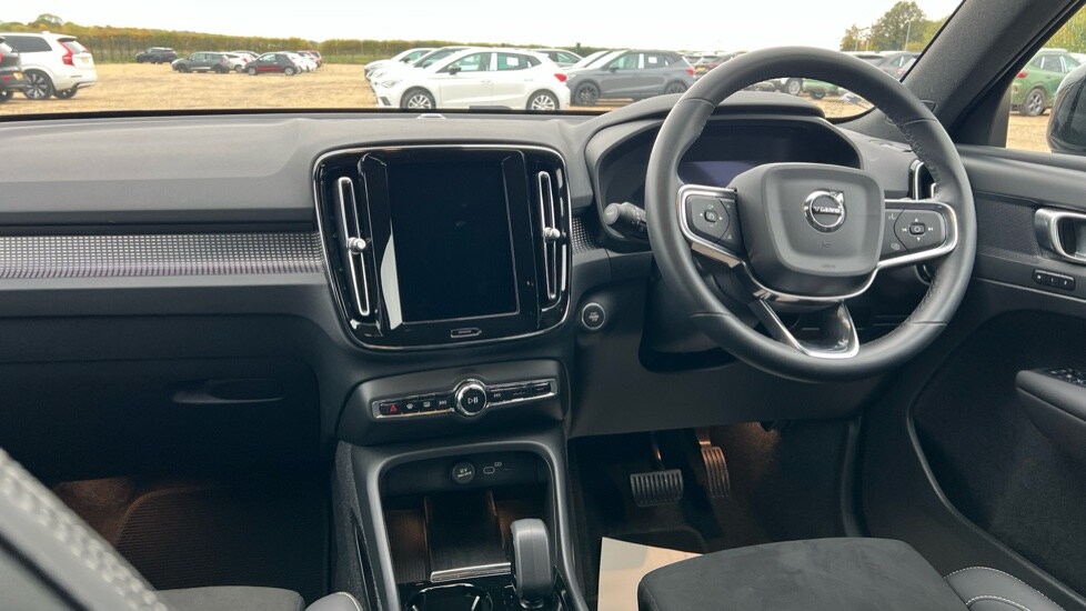 Used Volvo XC40 2024 for sale - 76273042: Photo 21