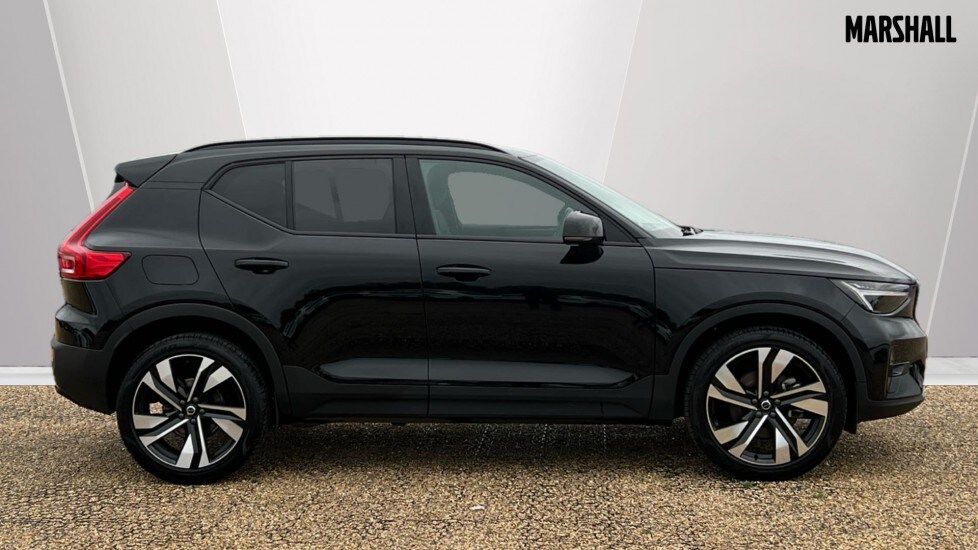 Used Volvo XC40 2024 for sale - 76273042: Photo 3