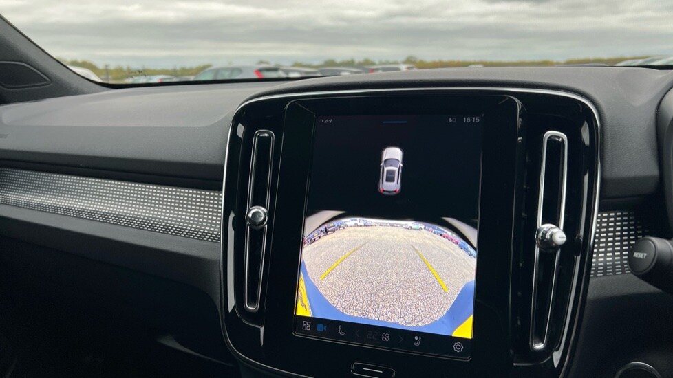 Used Volvo XC40 2024 for sale - 76273042: Photo 37