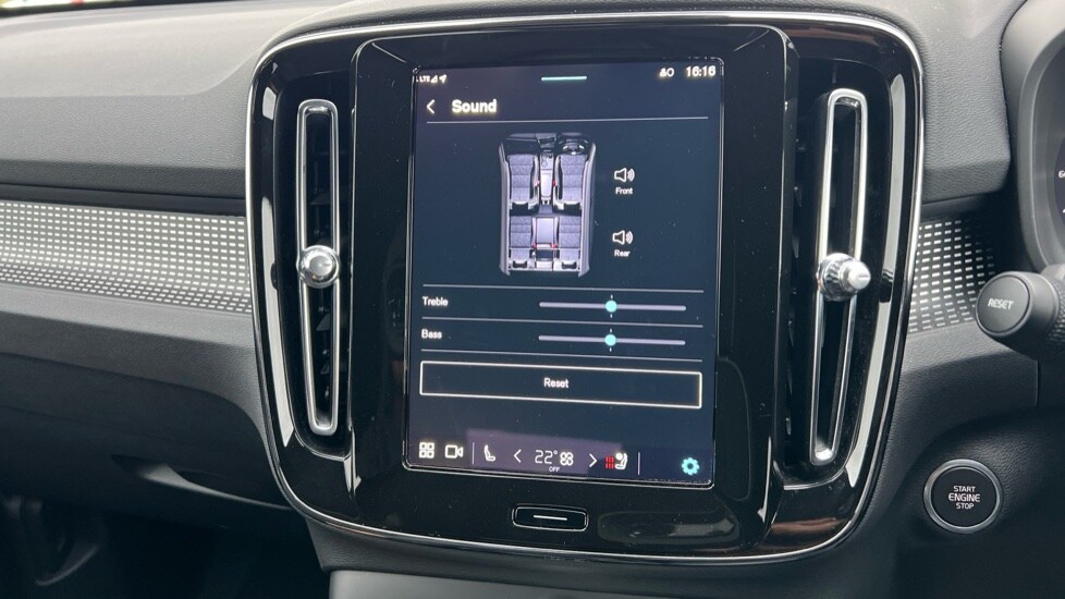 Used Volvo XC40 2024 for sale - 76273042: Photo 48