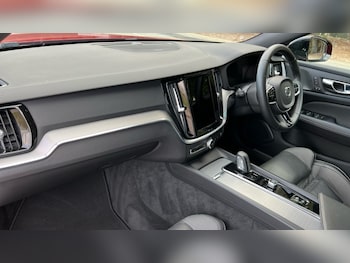 Used Volvo V60 2022 for sale - 75460718: Photo