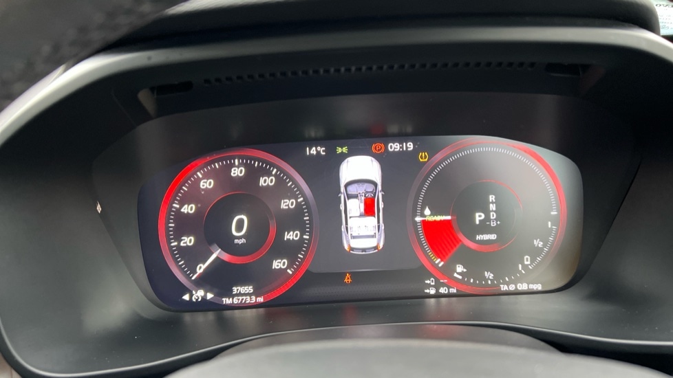 Used Volvo XC40 2023 for sale - 76501464: Photo 11