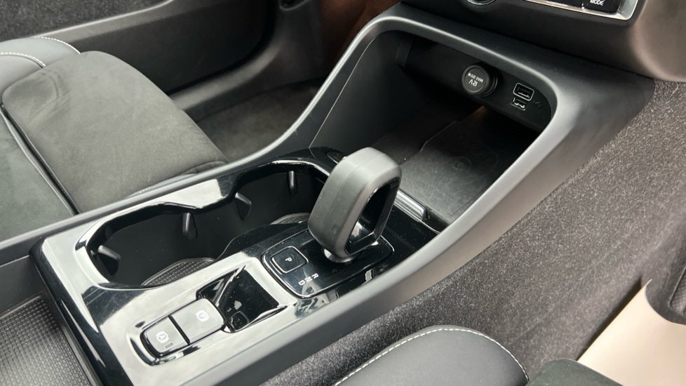 Used Volvo XC40 2023 for sale - 76501464: Photo 14