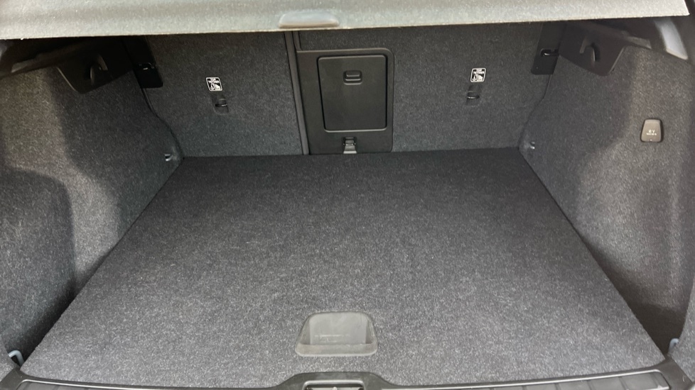 Used Volvo XC40 2023 for sale - 76501464: Photo 17