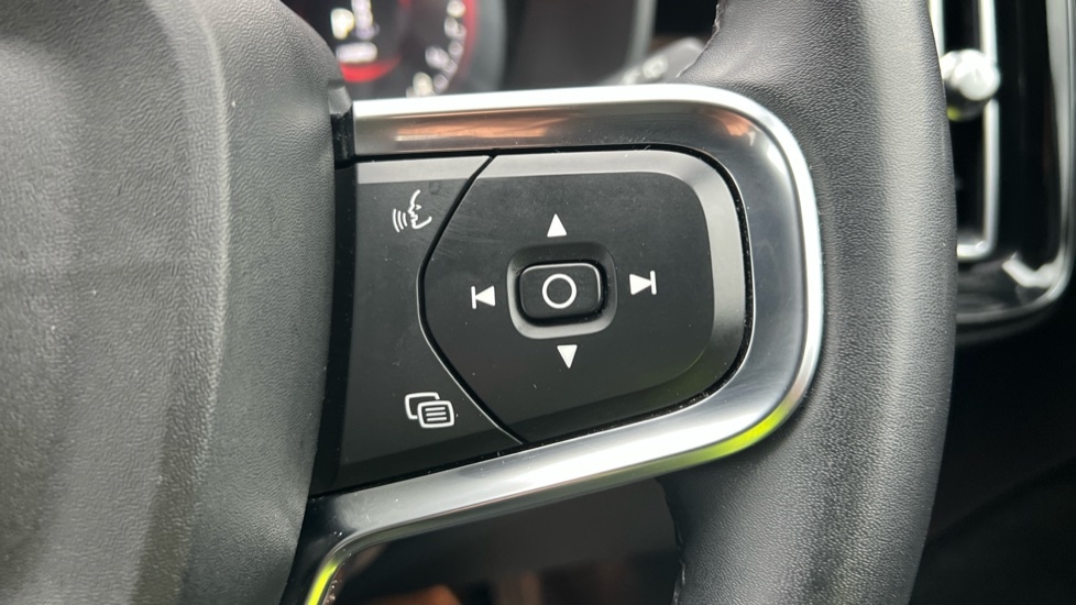 Used Volvo XC40 2023 for sale - 76501464: Photo 19