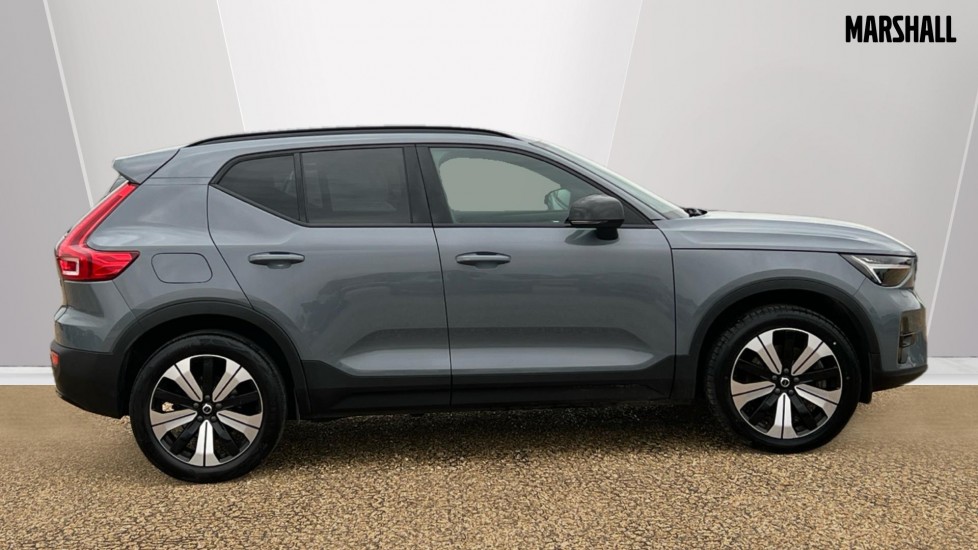 Used Volvo XC40 2023 for sale - 76501464: Photo 3