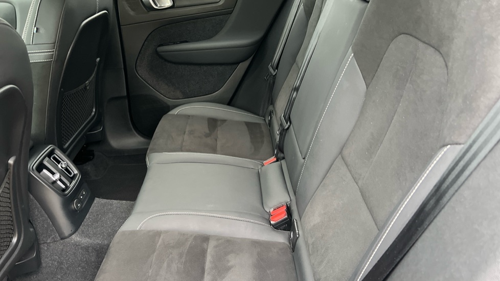 Used Volvo XC40 2023 for sale - 76501464: Photo 38