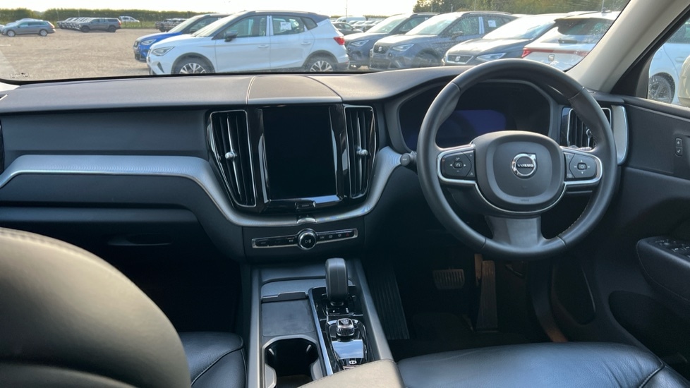 Used Volvo XC60 2023 for sale - 75984746: Photo 21