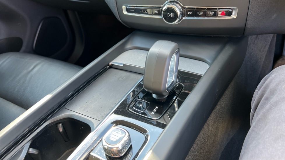 Used Volvo XC60 2023 for sale - 76593704: Photo 14