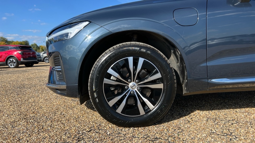 Used Volvo XC60 2023 for sale - 76593704: Photo 25