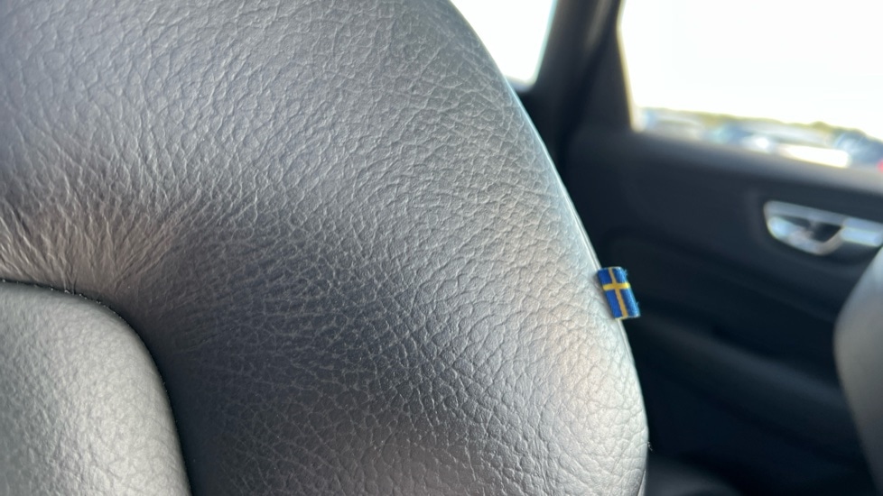 Used Volvo XC60 2023 for sale - 76593704: Photo 27