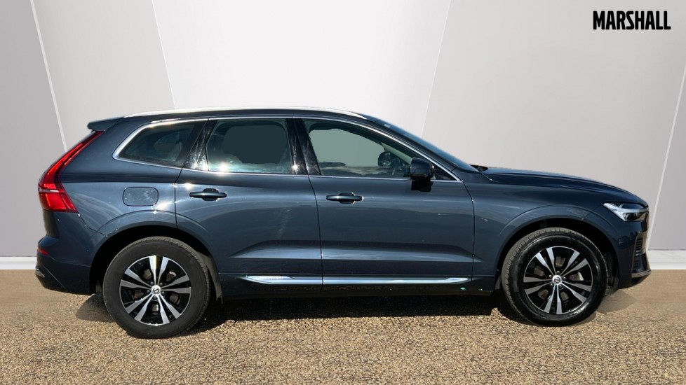 Used Volvo XC60 2023 for sale - 76593704: Photo 3