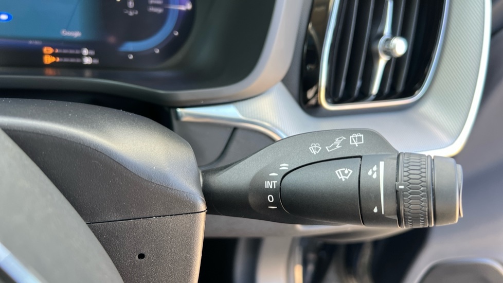 Used Volvo XC60 2023 for sale - 76593704: Photo 30