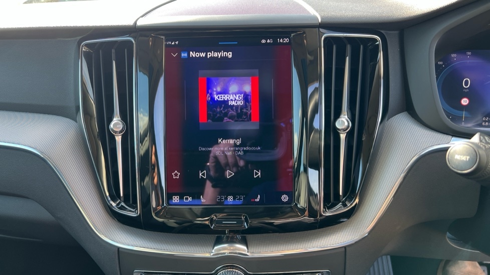 Used Volvo XC60 2023 for sale - 76593704: Photo 35