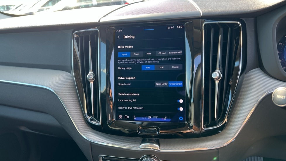 Used Volvo XC60 2023 for sale - 76593704: Photo 41