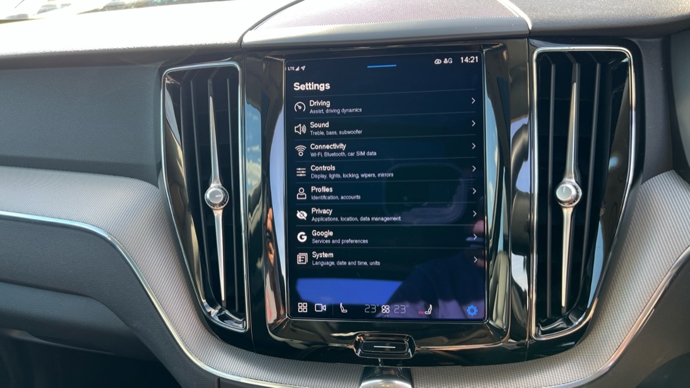 Used Volvo XC60 2023 for sale - 76593704: Photo 46