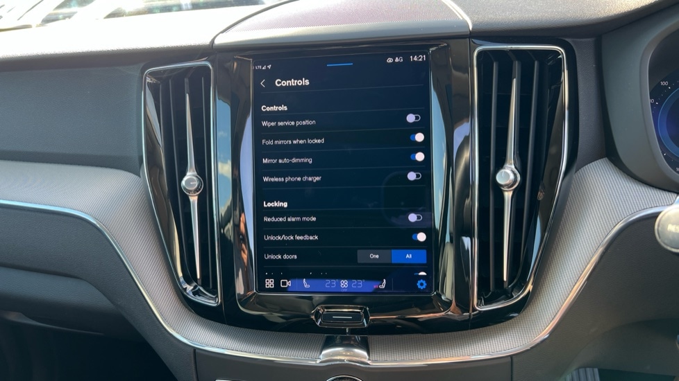 Used Volvo XC60 2023 for sale - 76593704: Photo 50