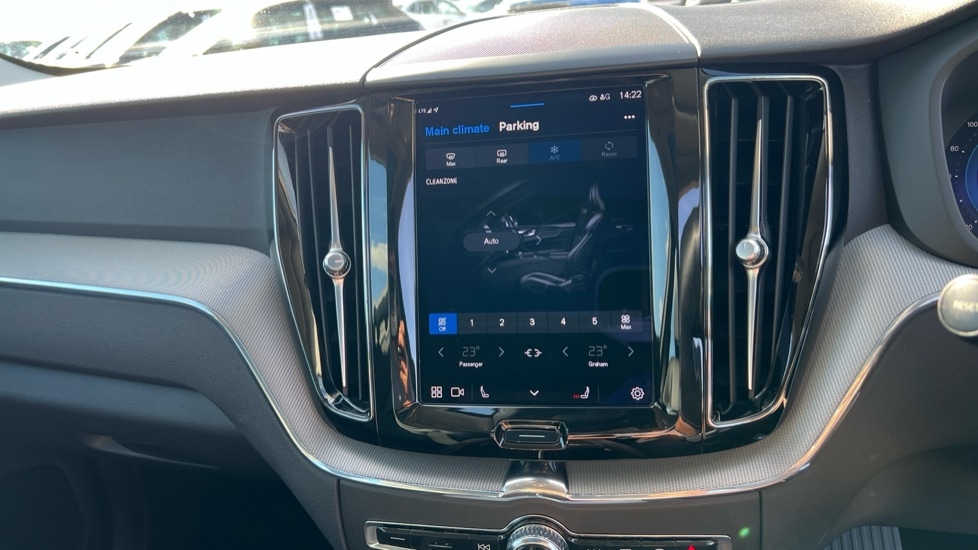 Used Volvo XC60 2023 for sale - 76593704: Photo 51