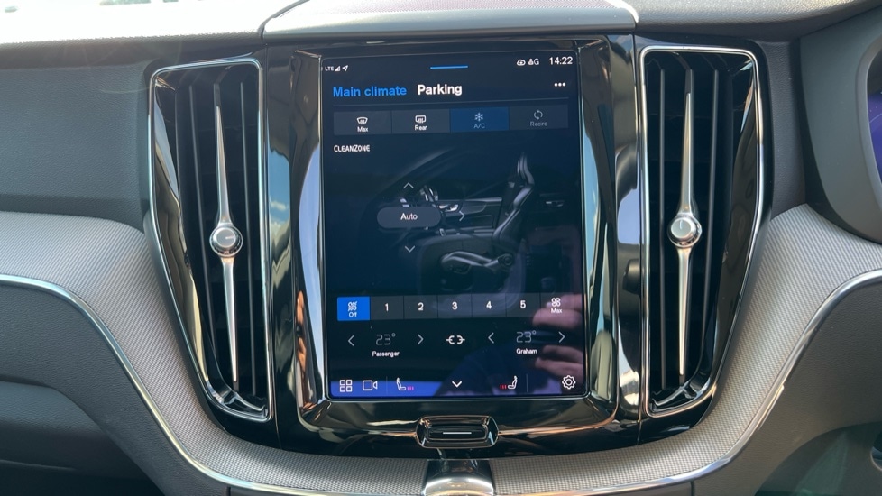 Used Volvo XC60 2023 for sale - 76593704: Photo 52